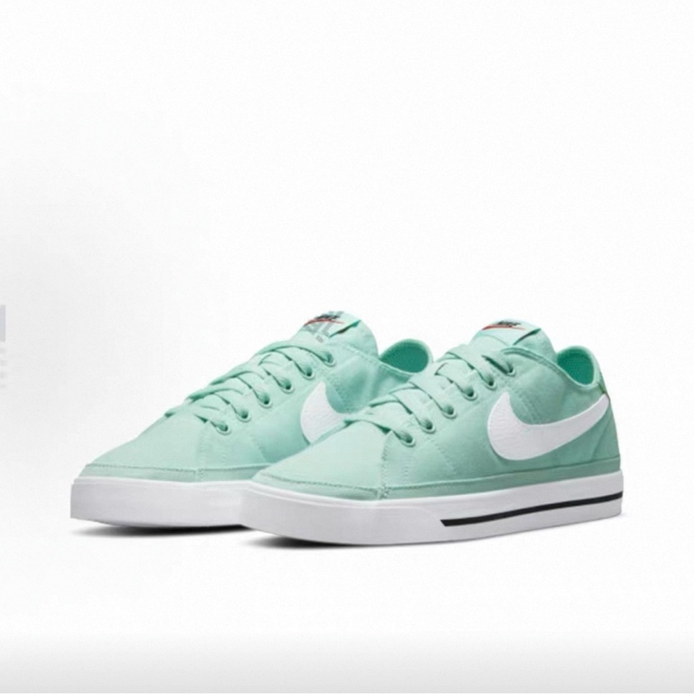 Nike Light Green Sneakers with White Details